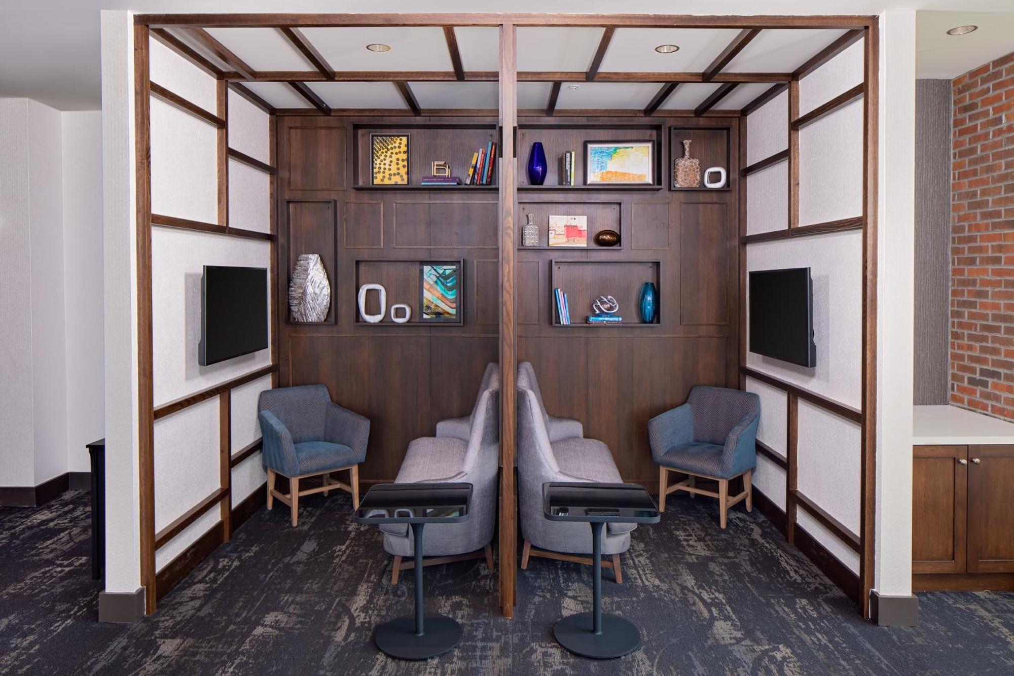 Hyatt Place Florence Downtown Екстер'єр фото